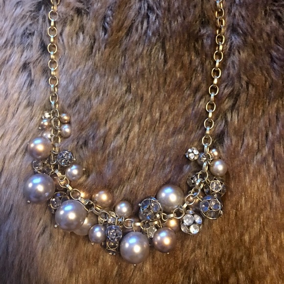 LOFT Statement Necklace - Picture 2 of 4